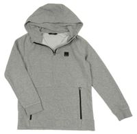 Svetlosivá mikina s nášivkou a kapucňou George