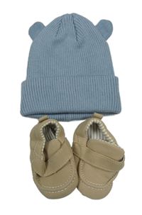 Nové - 2set - Světlemodrá pletená žebrovaná čepice + béžové semišové capáčky 