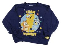 Tmavomodrá mikina s Bluey a Pudseym George