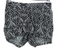 Dámske čierno-biele vzorované voľné é kraťasy H&M