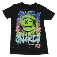 Černé tričko se smajlíkem a nápisy