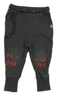 Šedé tepláky s nápisem Minti