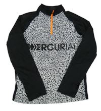 Černo-bílá vzorovaná sportovní mikina s nápisem Nike