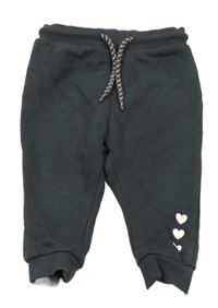 Tmavosivé tepláky so srdiečkami Lupilu
