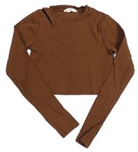 Hnedé rebrované crop tričko s prestrihom Matalan