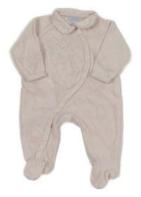 Svetloružový zamatový overal a nášivkou