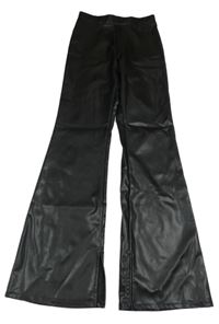 Čierne flare koženkové nohavice H&M