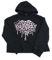 Čierna crop mikina so perami a kapucňou River Island