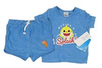2Set - Modré froté tričko se žralokem - Baby Shark + kraťasy nickelodeon