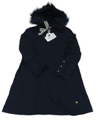 Nové - Tmavomodré šaty s mašlí a kapucí s kožešinou