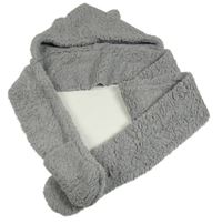 Sivá huňatá čapica s šálou