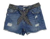 Tmavomodré rifľové kraťasy s vyšúchaním a opaskom Denim Co.