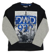 Černo-šedé triko s potiskem a nápisy C&A