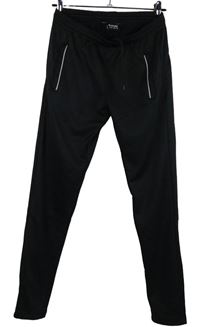 Dámské černé sportovní tepláky 