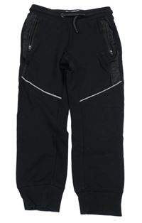 Černé tepláky ZARA