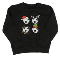 Černá mikina s fotbalovými míči