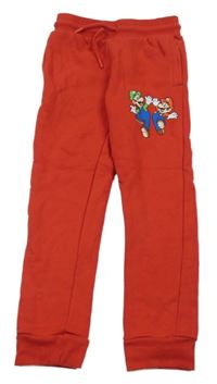 Červené tepláky s Mariem a Luigim Primark