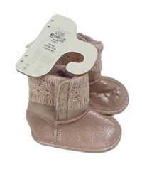 Nové - světlerůžové třpytivé zateplené válenky PRIMARK vel. 16