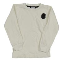 Bílé triko s nášivkou 