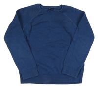 Modrý ľahký sveter