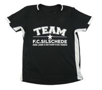 Čierne športové tričko s bielým nápisom