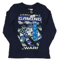 Nové - Tmavomodré tričko s nápisom a ovladačem Pep&Co