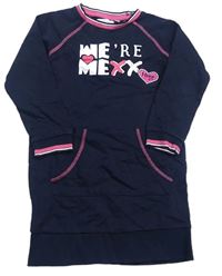 Tmavomodré teplákové šaty s nápisom Mexx