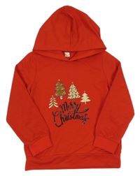 Červená mikina s vánočními stromčekmi  a nápismi a kapucňou SHEIN