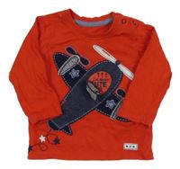 Červené triko s letadlem Next