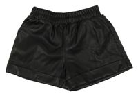 Čierne koženkové zateplené kraťasy Tu