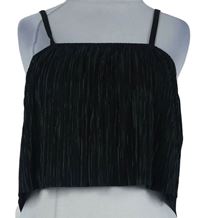 Dámsky čierny plisovaný crop top PrettyLittle Thing
