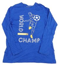 Modré tričko s fotbalistou a nápisom Primark