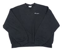 Čierna oversize mikina s logom Champion