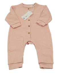 Nové - světlerůžový pruhovaný teplákový overal s nápisem 