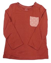 Vínové triko s puntíkatou kapsou C&A