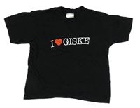 Čierne tričko s nápisom