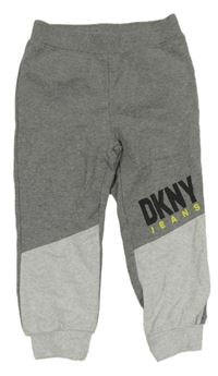 Šedo-světlešedé tepláky s logem DKNY 
