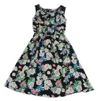 Čierne kvetované šaty s čipkou Stop+Go