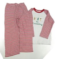 Bílo-červené pyžamo s nápisem a pruhy