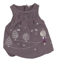 Tmavofialové šusťákové podšité šaty s dívkou a stromky