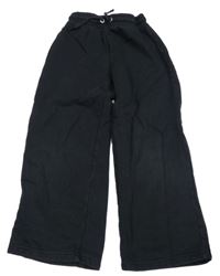 Čierne široké tepláky F&F