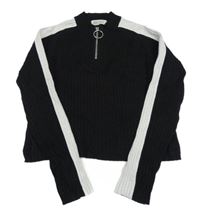 Čierno-biely rebrovaný crop sveter H&M