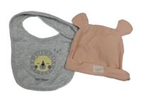 2set - Svetloružová rebrovaná čapica s oušky + sivý podbradník s s levíkom 