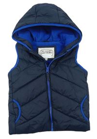 Tmavomodrá prešívaná šušťáková zateplená vesta s kapucňou M&S