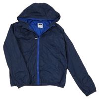 Tmavomodrá šusťáková jarní bunda s kapucí Okaidi