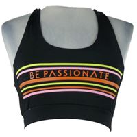 Dámský černo-barevný pruhovaný sportovní crop top s nápisem Workout 