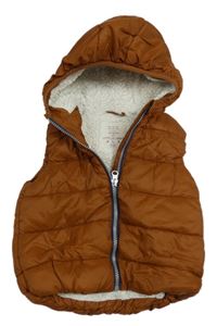 Medová prošívaná šusťáková zateplená vesta s kapucí F&F