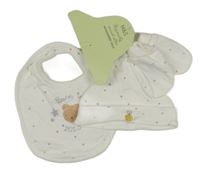 Nové - 3set - Bílá čepice s hvězdami + rukavice s hvězdami + bryndák s hvězdami a medvídkem M&S