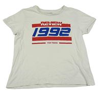 Bílé crop tričko s nápisem a číslem Review