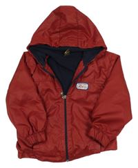 Vínová šušťáková jarná bunda s nášivkou a kapucňou